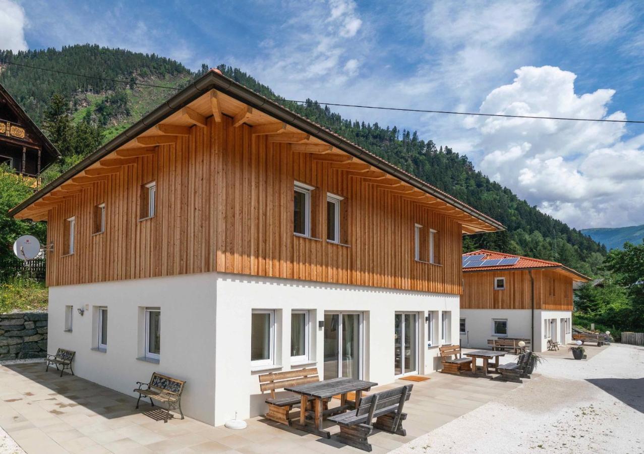 4Luxurioeses Ferienhaus In Traumhafter Landschaft โดบริอาค ภายนอก รูปภาพ